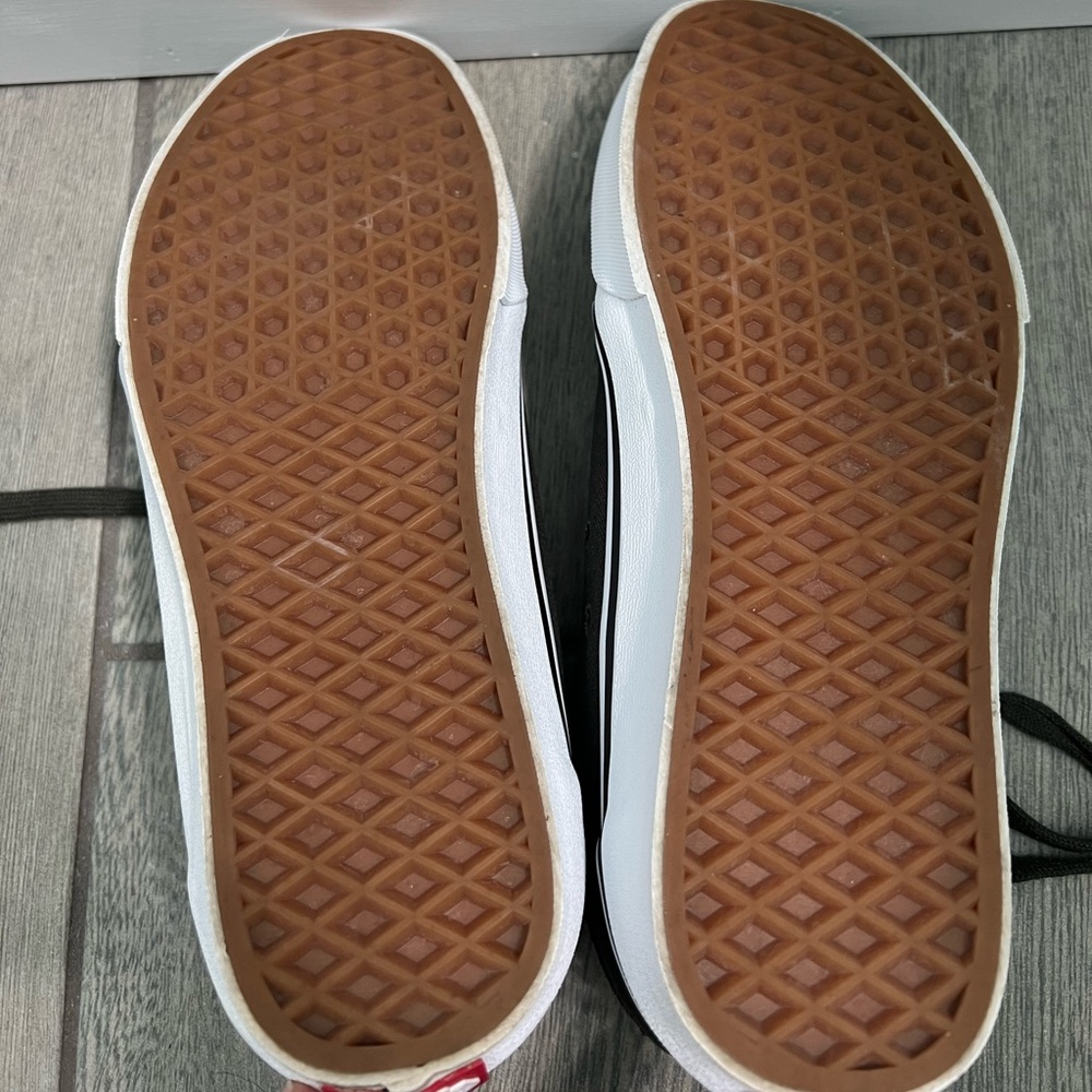 Vans Skater Shoes View 4